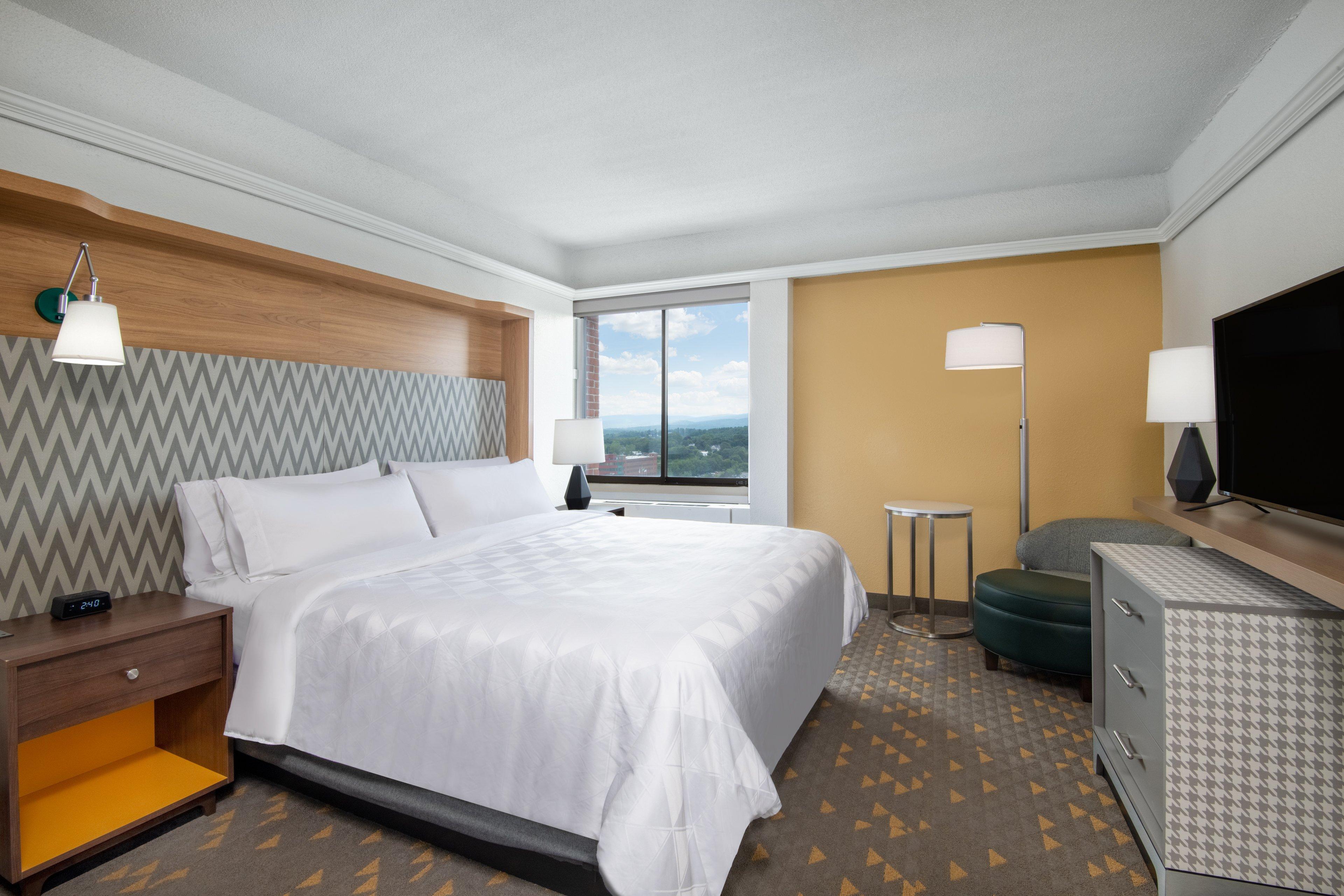 Holiday Inn & Suites Pittsfield-Berkshires By Ihg Exterior foto