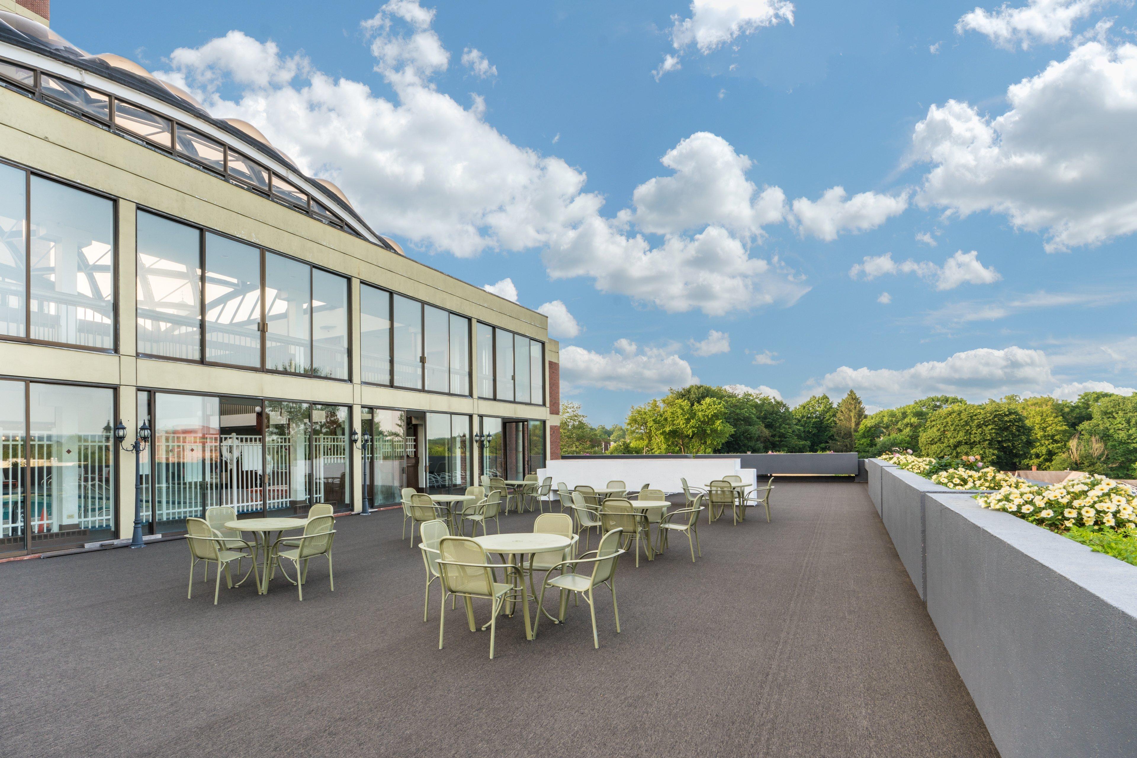 Holiday Inn & Suites Pittsfield-Berkshires By Ihg Exterior foto