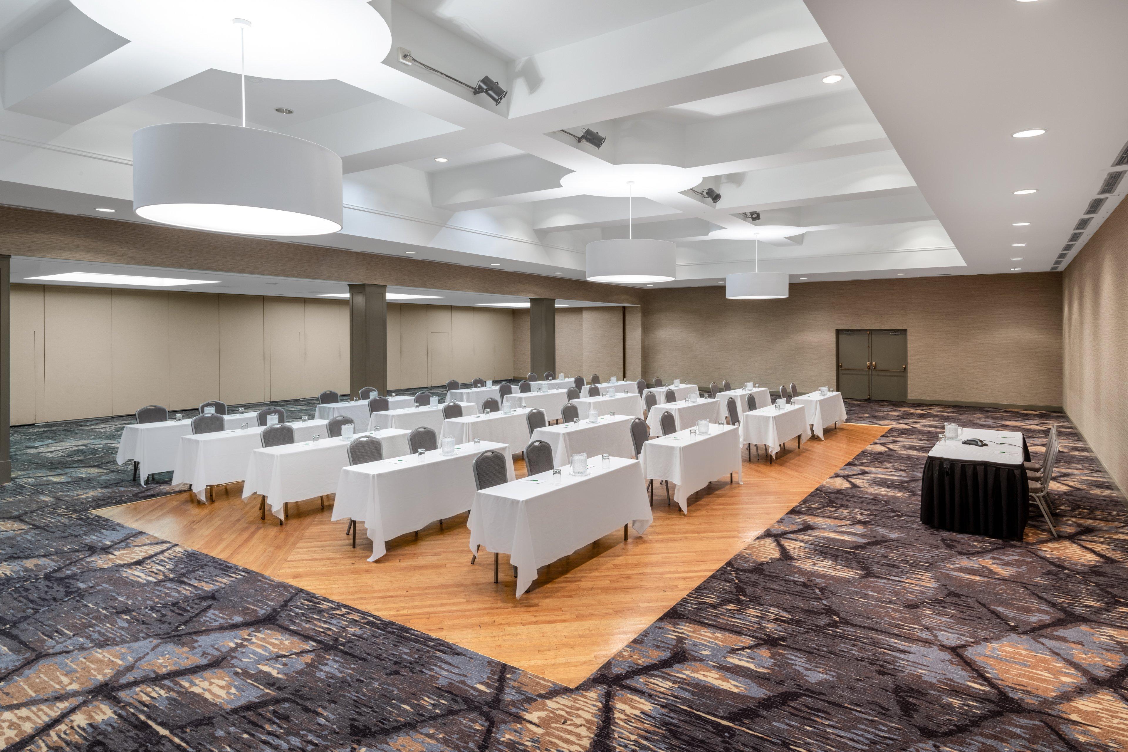 Holiday Inn & Suites Pittsfield-Berkshires By Ihg Exterior foto