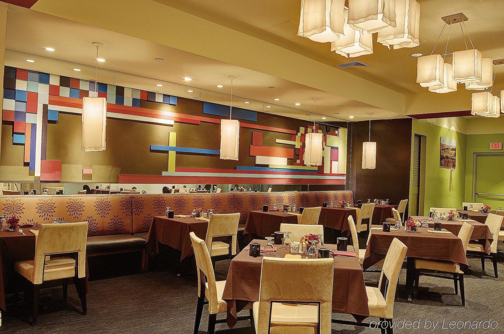 Holiday Inn & Suites Pittsfield-Berkshires By Ihg Exterior foto